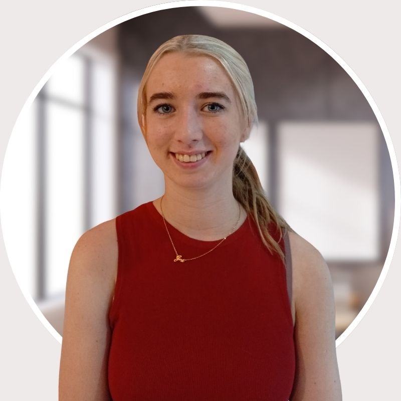 Eimear Walsh, profesora nativa de inglés de Waterford Irlanda en Elite Formación academia Esparreguera