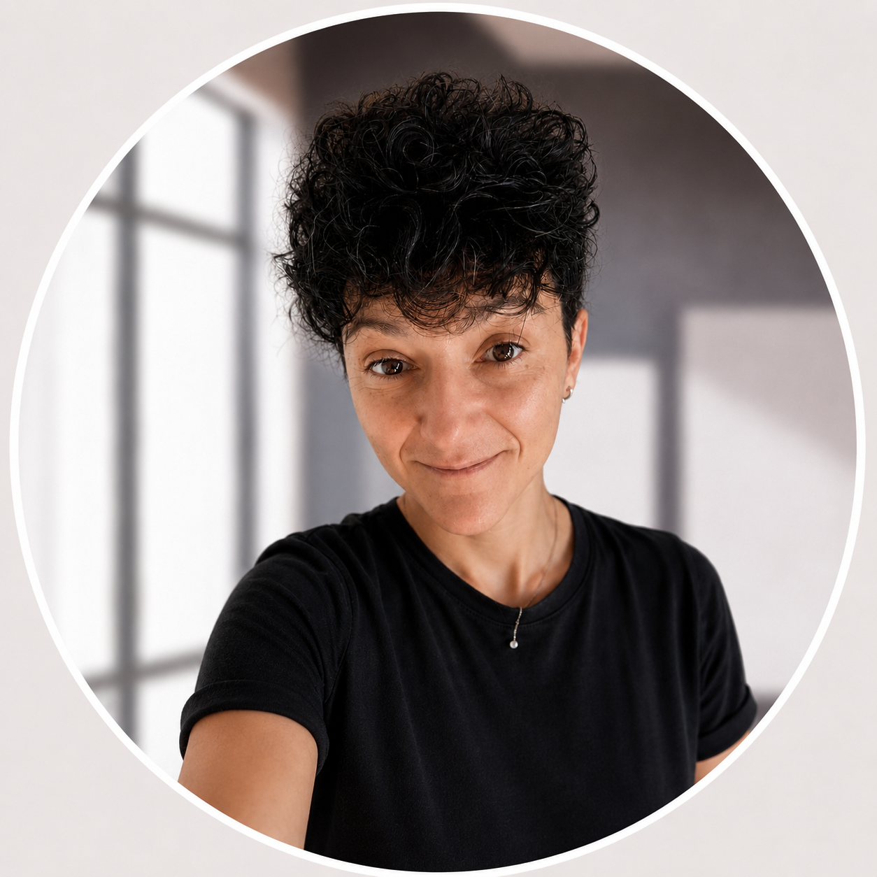 Megan Moore, profesora nativa de inglés de Cork Irlanda en Elite Formación academia de idiomas Esparreguera